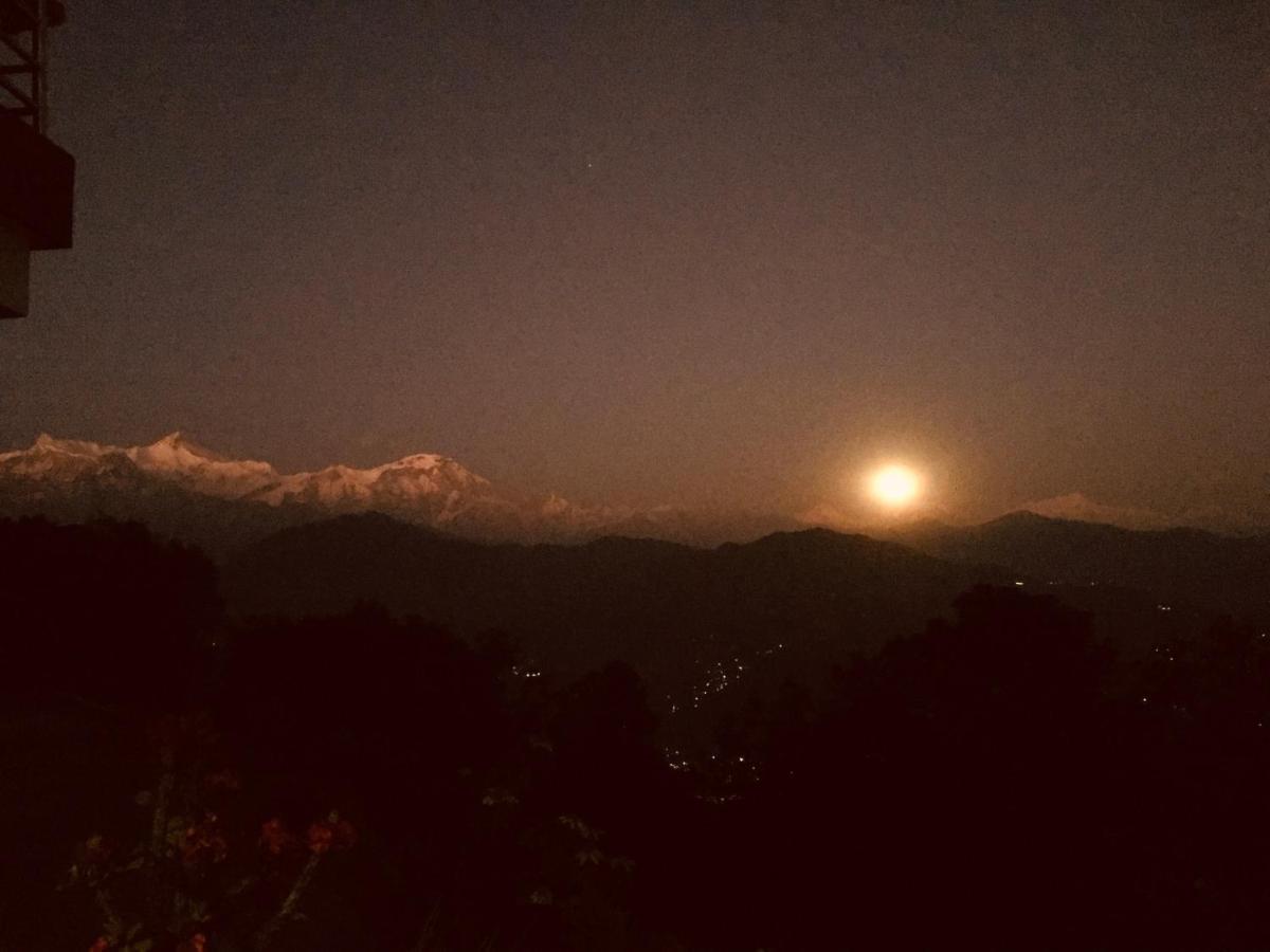 Hotel Pristine Himalaya Pokhara Eksteriør bilde