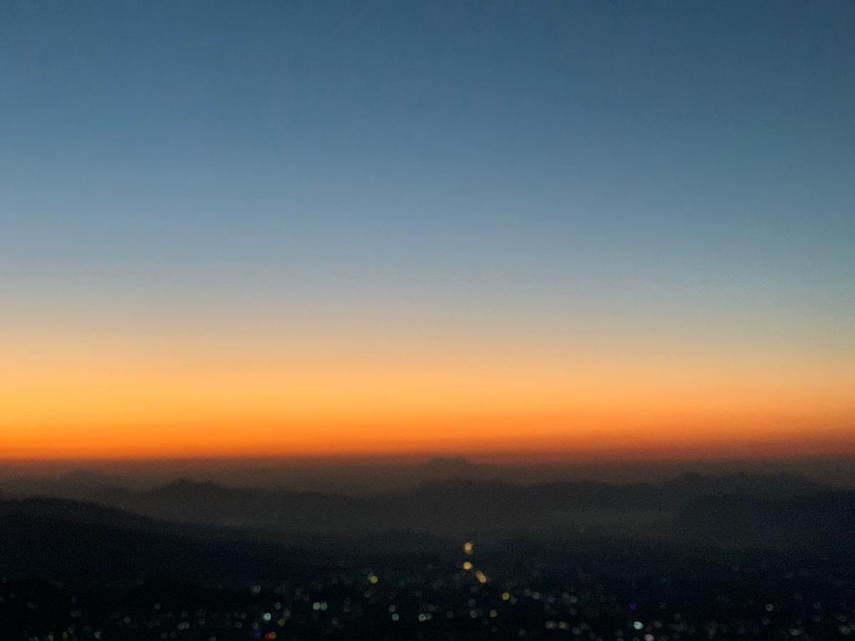 Hotel Pristine Himalaya Pokhara Eksteriør bilde