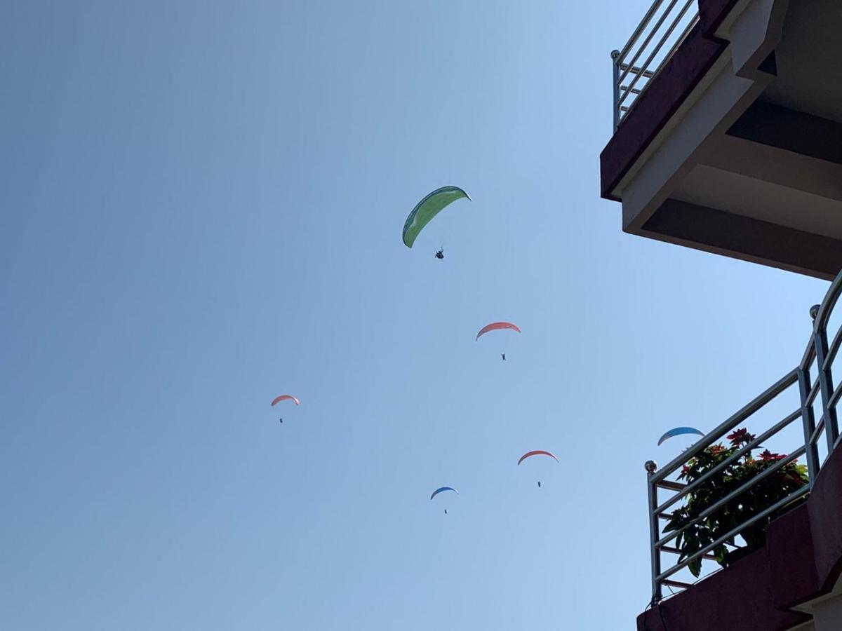 Hotel Pristine Himalaya Pokhara Eksteriør bilde