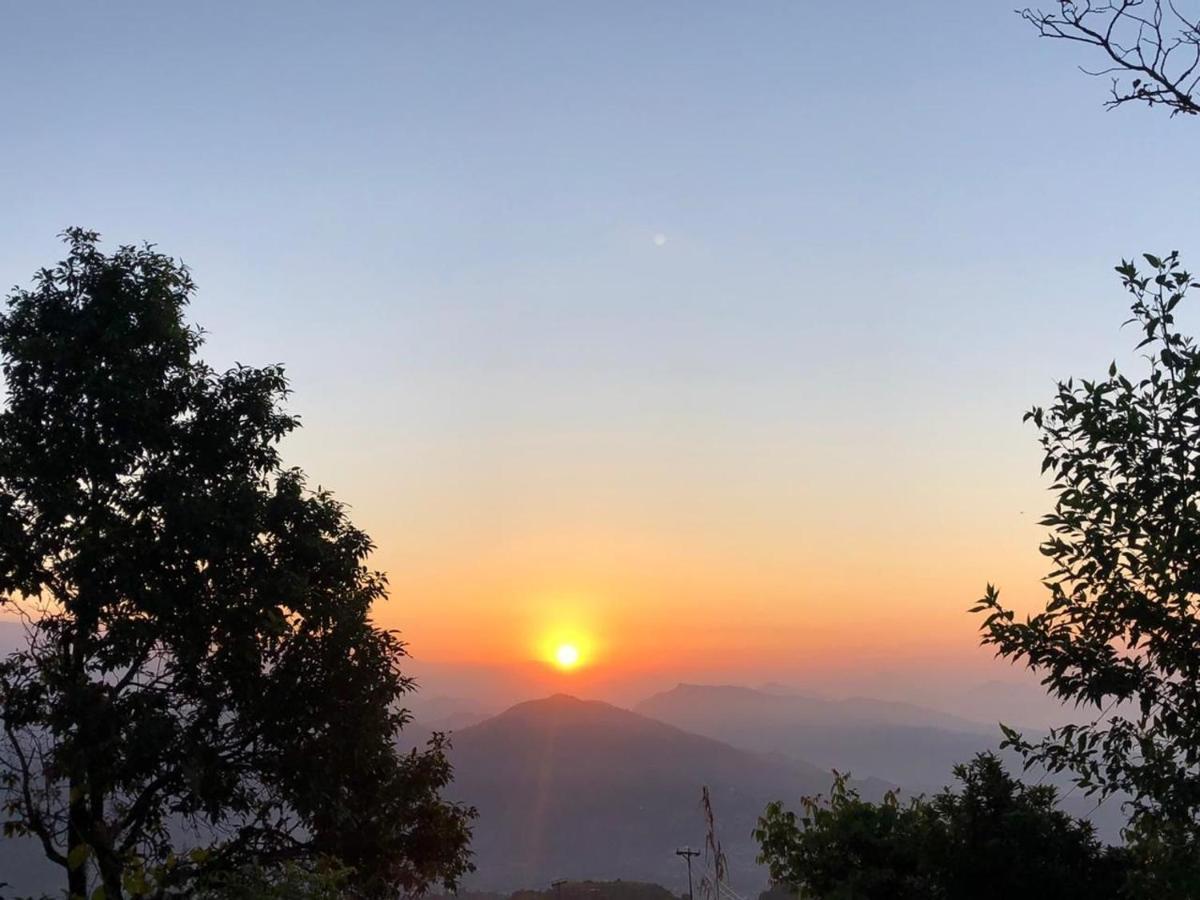 Hotel Pristine Himalaya Pokhara Eksteriør bilde