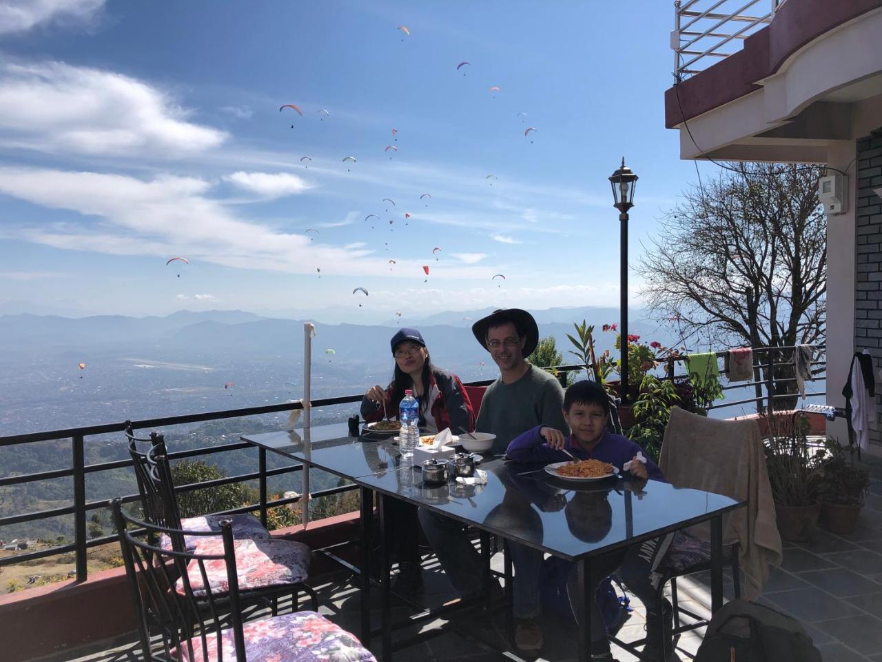 Hotel Pristine Himalaya Pokhara Eksteriør bilde
