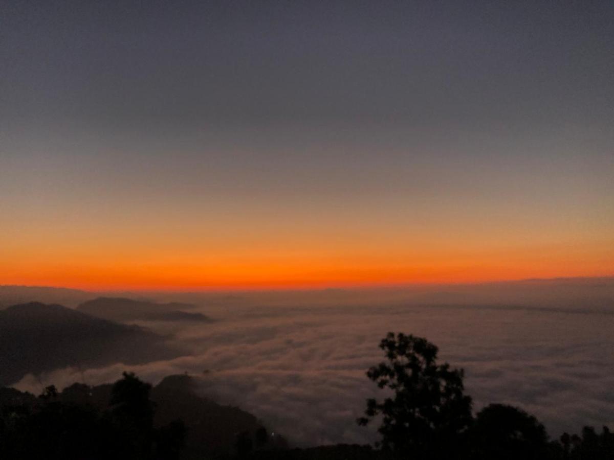 Hotel Pristine Himalaya Pokhara Eksteriør bilde